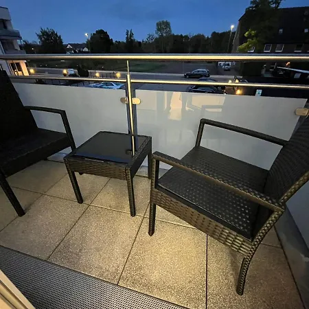 Apartment ☆staywell: Studio Fur 2 L Kuche I Parkplatz L Balkon Paderborn