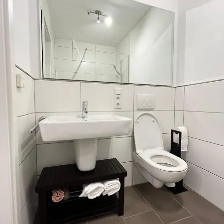 Apartment ☆staywell: Studio Fur 2 L Kuche I Parkplatz L Balkon Paderborn