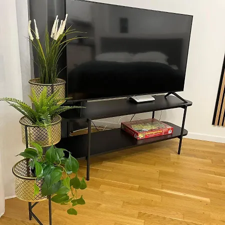 Apartment ☆staywell: Studio Fur 2 L Kuche I Parkplatz L Balkon